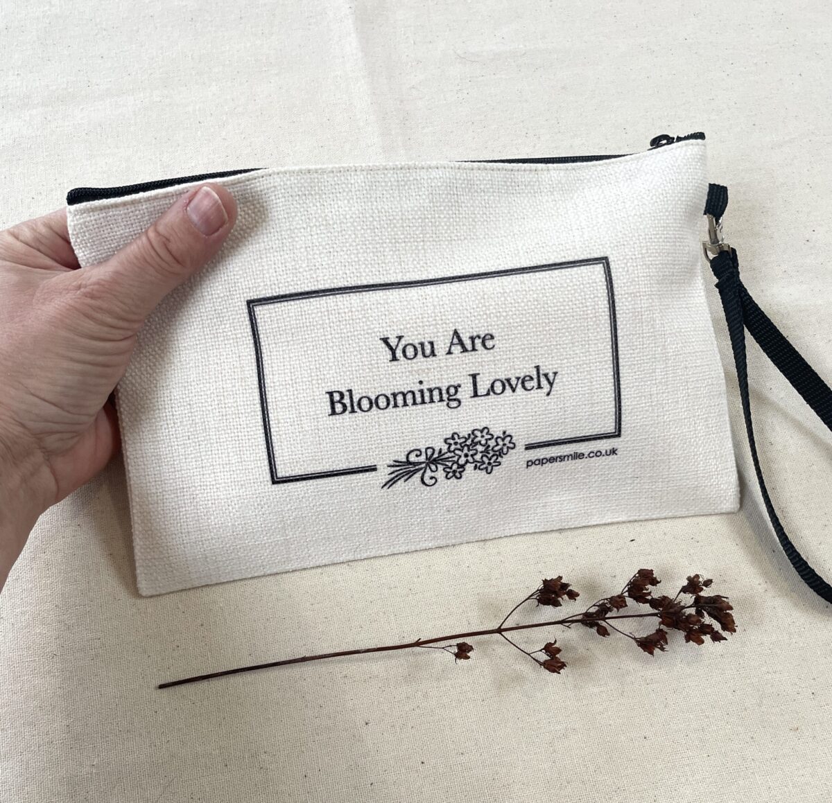 Blooming Lovely, Linen Bag with Wristlet image 4